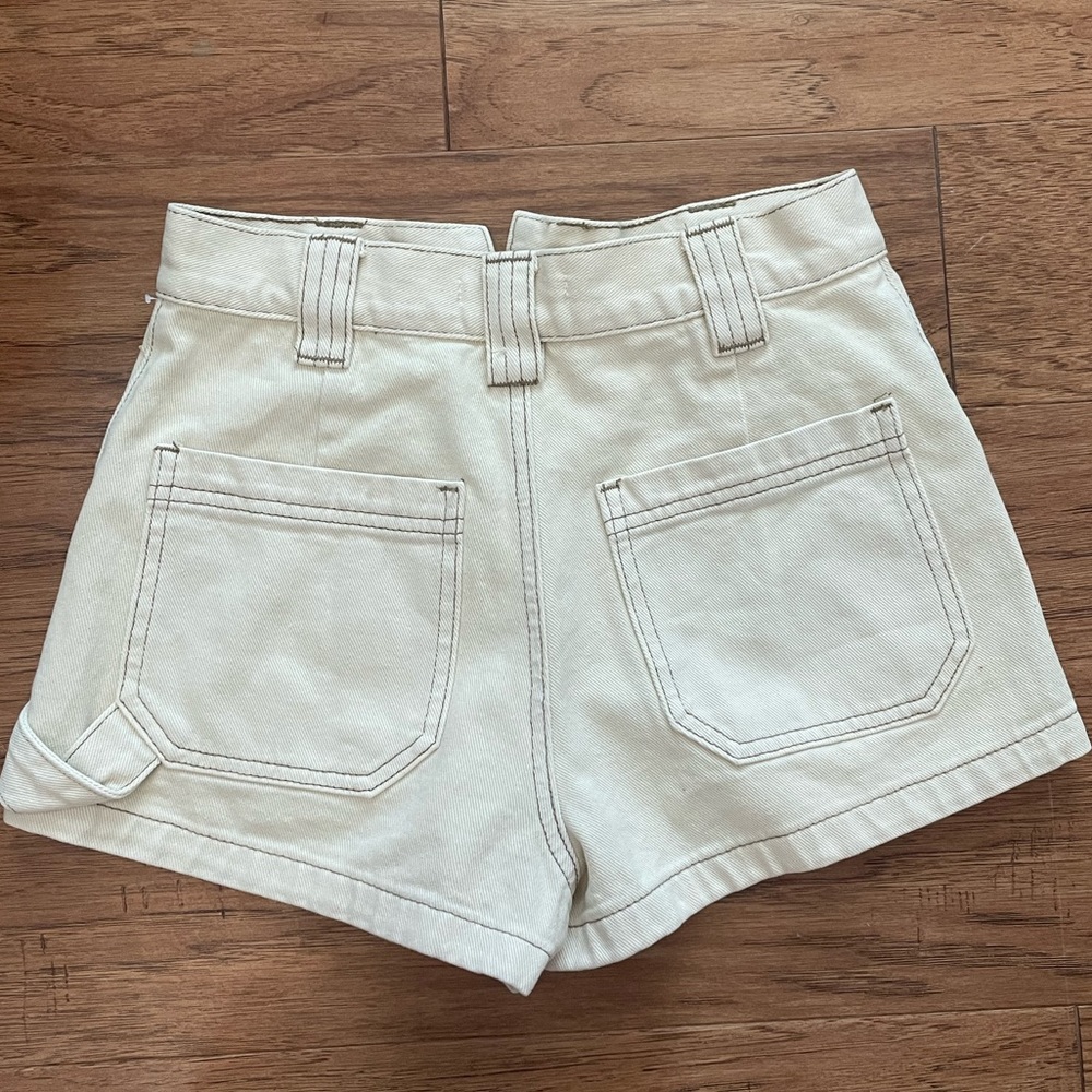 PacSun Cream Shorts